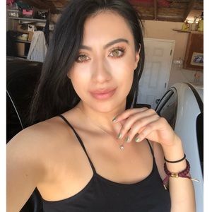 Meet your Posher, Marisol